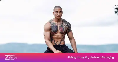 Paing Takhon - 'Nhà sư đẹp trai nhất Myanmar' khoe khoảnh khắc hạnh phúc bên vợ
