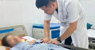 Phẫu thuật thành công dị tật thận đôi hiếm gặp cho bệnh nhân nữ