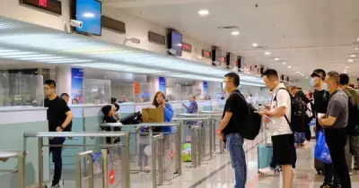 Quảng Trị tạm hoãn xuất cảnh 8 người đại diện pháp luật do nợ thuế