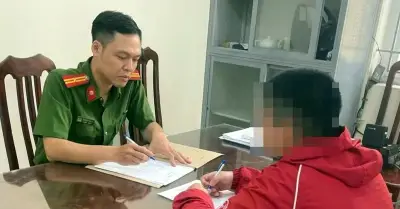 Shipper giật tóc đâm cô gái ở Hà Nội: Nạn nhân kể lại diễn biến căng thẳng