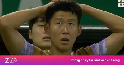 Son Heung-min thất thần sau pha cứu thua không tưởng của Mexico