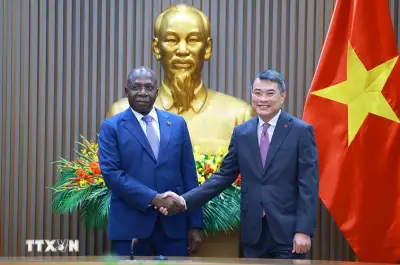 Thủ tướng Lê Minh Hưng tiếp Bộ trưởng Ngoại giao Angola Tete Antonio