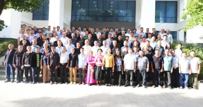 Thứ trưởng Nông Thị Hà: Người có uy tín là cầu nối chính sách dân tộc