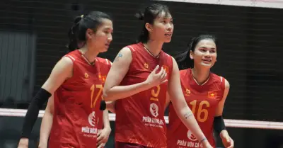 Thanh Thủy vất vả gánh team ở tuyển bóng chuyền nữ Việt Nam