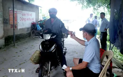 Thu phí cầu Dừn: Bất đồng giữa chính quyền và người dân Hưng Yên