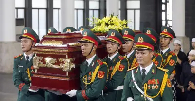 Tiền biệt anh hùng: Lá vẫn cầu về với đất mẹ