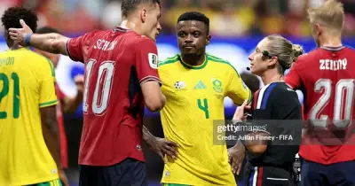 Tori Penso: Nữ trọng tài Mỹ đầu tiên cầm còi World Cup nam 2026
