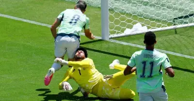 Tranh cãi quả phạt đền đầu tiên tại World Cup 2026: VAR bỏ qua lỗi việt vị?