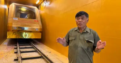 Tàu điện ngầm dát vàng 9 tỷ của ông Đường 'bia': Công nghệ hay chỉ màn trình diễn?
