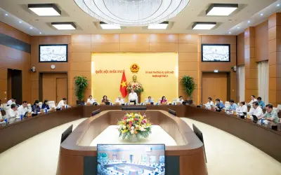UBTVQH họp phiên thứ 3, xem xét nhiều dự án pháp lệnh và nghị quyết quan trọng