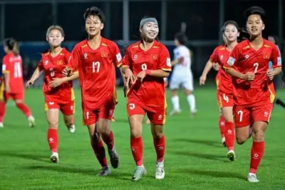 UEFA và AFC đồng hành cùng VFF phát triển bóng đá nữ Việt Nam