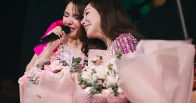 Vợ chồng Hồ Quỳnh Hương bất ngờ xuất hiện trong sinh nhật Myra Trần
