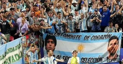 Vé xem Messi ở World Cup 2026 lên tới 302 triệu đồng, vẫn cháy hàng