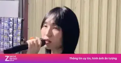 Video cô gái hát nhạc Trung viral ở tiệm tạp hóa gây sốt
