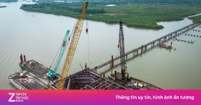 Video toàn cảnh cầu dây văng 7300 tỷ đồng trên sông Hồng