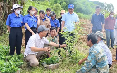 Xã Tu Mơ Rông đổi mới vận hành, ứng dụng AI để phục vụ dân tốt hơn