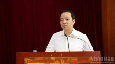 Đề xuất dùng AI nâng cao năng lực cán bộ xã sau 1 năm vận hành chính quyền 2 cấp