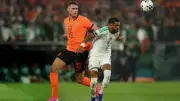 Algeria gây sốc với chiến thắng 1-0 trước Hà Lan tại giao hữu