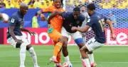 Đang đá World Cup, sao Bờ Biển Ngà bị điều tra dàn xếp tỷ số