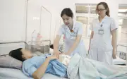 Đau bụng khi đi du lịch, người phụ nữ 28 tuổi sốc mất máu vì thai ngoài tử cung vỡ