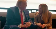 Bà Meloni phẫn nộ, tố ông Trump bịa đặt chuyện 'năn nỉ' chụp ảnh
