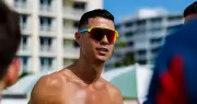 Bồ Đào Nha gặp Uzbekistan: Ngắm nội thất xe sang của Ronaldo