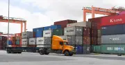 Bộ Tài chính lý giải nguyên nhân Việt Nam nhập siêu hơn 15 tỷ USD