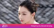 Ba diễn viên Trung Quốc bị chỉ trích vì diễn xuất hời hợt, phụ thuộc máy nhắc chữ
