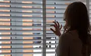 Ba lần kết hôn đều đổ vỡ, ở tuổi 58 tôi mới ngộ ra: Bạn đời có tốt đến đâu, không có lương hưu cũng khó đi đường dài