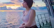 Bức ảnh để đời của Hoa hậu Việt Nam Nguyễn Thị Huyền: Mặt ngây thơ, vóc dáng thon gọn