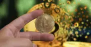 Bitcoin lao dốc khi Strategy lần đầu bán Bitcoin sau 3 năm