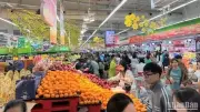 Bán lẻ thời công nghệ: Cuộc đua dữ liệu và trải nghiệm khách hàng