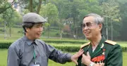 Bản làng nuôi lợn khì phách, người anh hùng là Và Văn Cầu