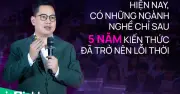 Bằng đại học 'tuổi thọ' 5 năm: Cạnh tranh bằng bản sắc văn hóa Việt