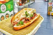 Bánh mỳ Việt 70.000 đồng xuất hiện tại 21.000 cửa hàng 7-Eleven Nhật Bản