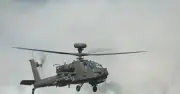 Báo Mỹ nêu nguyên nhân khiến trực thăng AH-64 rơi gần eo biển Hormuz