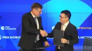 Báo Nhân Dân và Rossiya Segodnya ký thỏa thuận hợp tác truyền thông