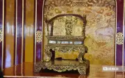 Bảo vật quốc gia Ngai vua triều Nguyễn trở lại điện Thái Hoà sau phục chế