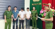 Bắt giữ nhóm đối tượng bán hơn 1.000 điện thoại Samsung giả
