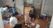 Bắt hai phụ nữ tàng trữ ma túy trong phòng trọ tại Hưng Yên