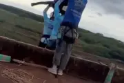 Cô gái Brazil tử vong khi nhảy bungee vì nhân viên quên móc dây an toàn