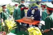 Cà Mau khai quật hài cốt liệt sỹ, lấy mẫu ADN tìm danh tính với trách nhiệm cao nhất