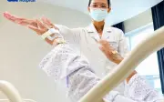Cụ ông U100 đột quỵ khi ăn cơm, hồi phục ngoạn mục nhờ gia đình quyết định đúng