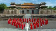 Ca sĩ Sao Mai Huyền Trang ra mắt MV 'Em là cô gái Việt Nam' nhân sinh nhật 36 tuổi