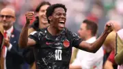 Canada thắng Nam Phi 1-0 ở phút bù giờ, lần đầu vào vòng 16 đội World Cup
