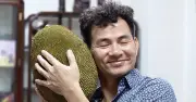 Cục trưởng Xuân Bắc bên gia tài niềm vui của MC Thảo Vân