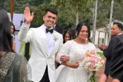 Chú rể người Mỹ thiệt mạng vì rơi trực thăng, cô dâu sống sót kỳ diệu