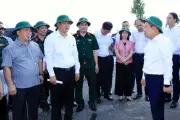 Chủ tịch Hà Nội: Điều kiện sống khu tái định cư phải tốt hơn nơi ở cũ