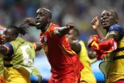 CHDC Congo tạo lịch sử, đánh bại Uzbekistan 3-1, lần đầu vào vòng knock-out World Cup