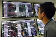 Chứng khoán tăng gần 9 điểm bất chấp lỡ hẹn nâng hạng MSCI